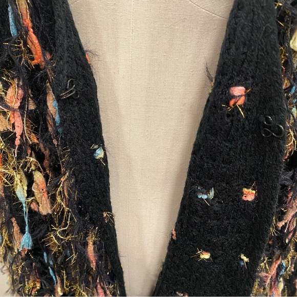 BLUE BLUSH Crochet Shaggy Fringe Multicolored Sweater Size Medium - Picture 5 of 14